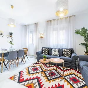 Apartamento Alohamundi Escuelas Pias, Sevilla